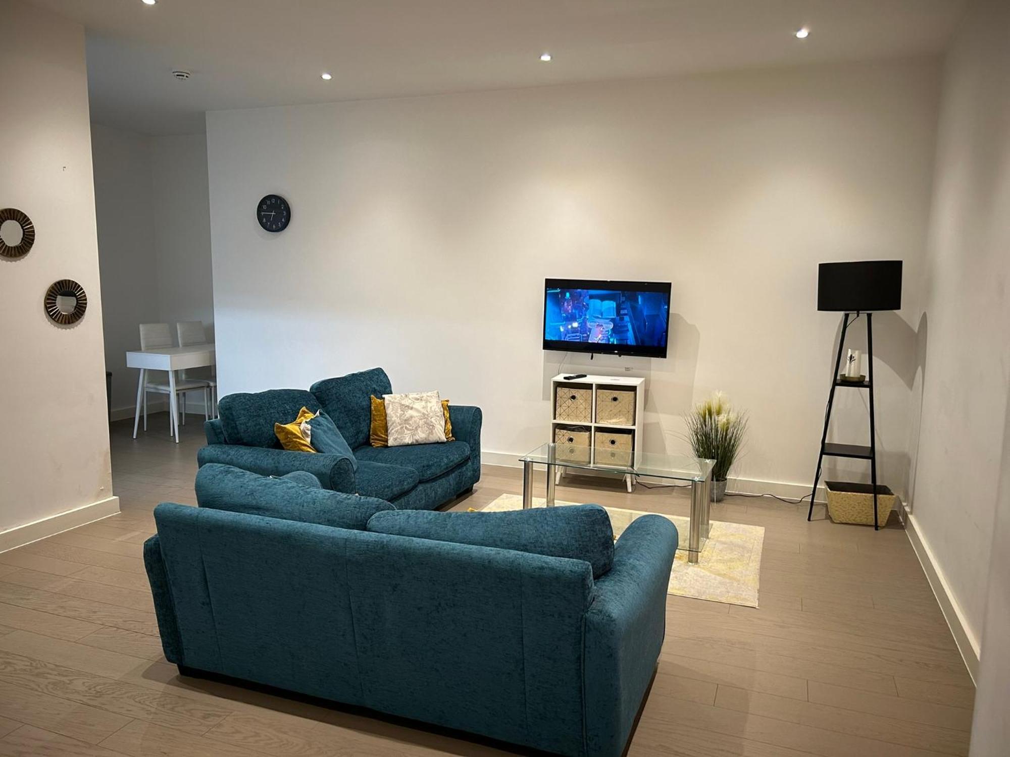 Hotel Maplewood Luxurious One-Bed Flat With Free Parking St Albans Esterno foto